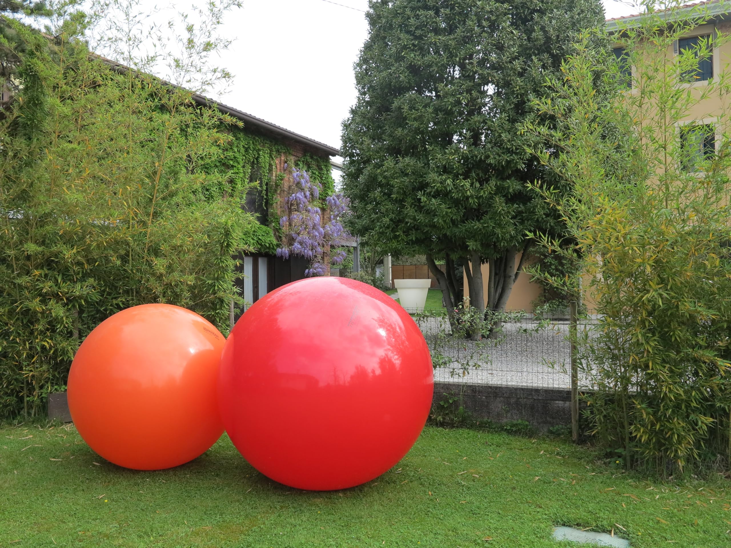 Gymnic Megaball: Group Activity Fitness Ball, Orange (150 cm) - Image 8