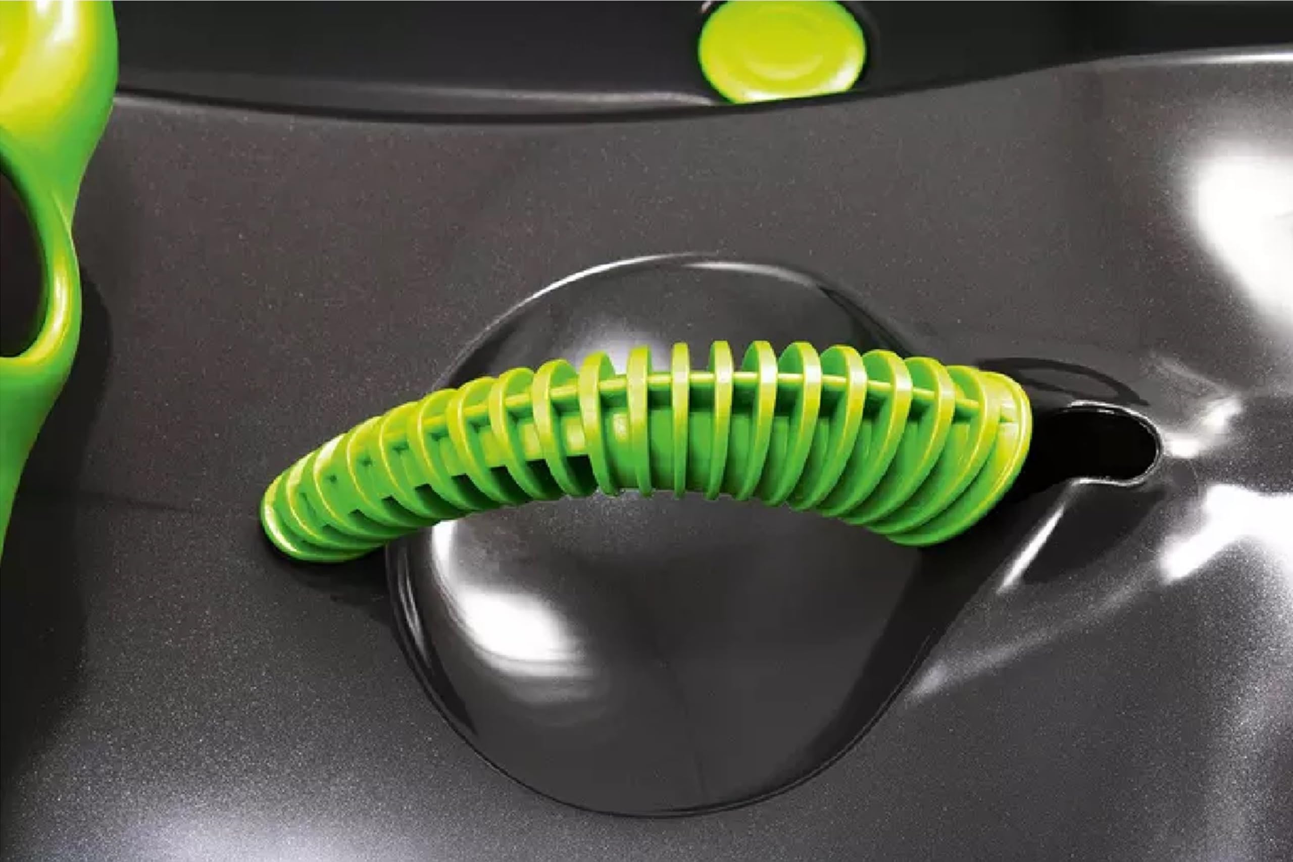 KHW Snow Flyer - Image 3