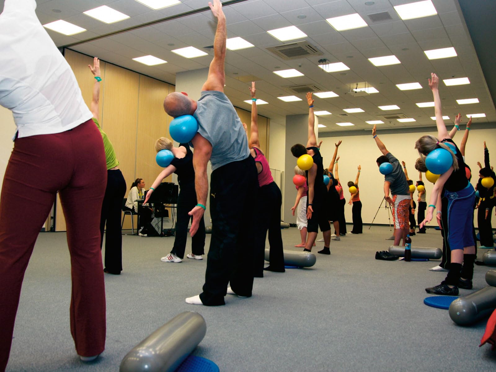 overball (Blue, 9 in - Image 3