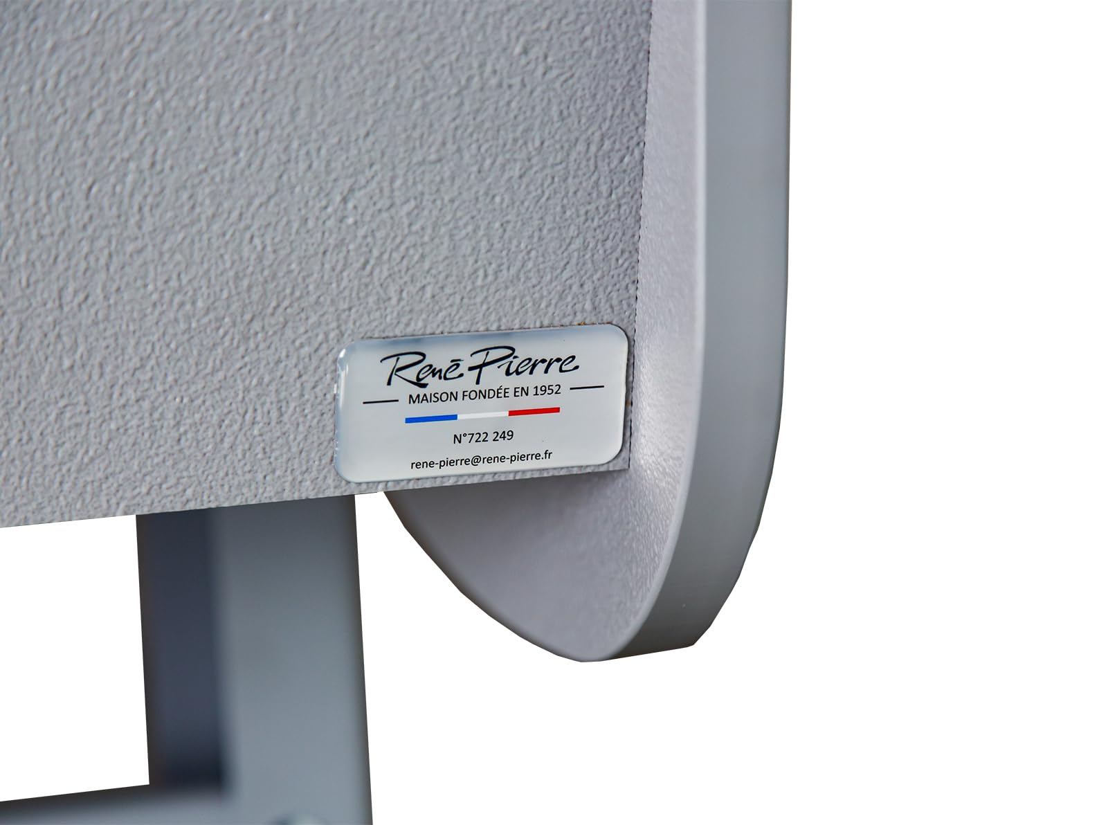 René Pierre Outdoor Foosball Table - Tahiti. Designed with Safety Telescoping Rods with Ergonomic Handles and 2 Single Goalies - Image 4