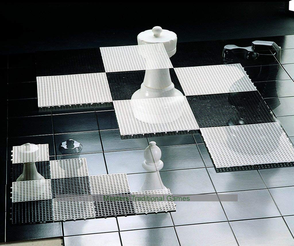 Rolly Large Chess Pieces - 30 Centimetre King - Image 3